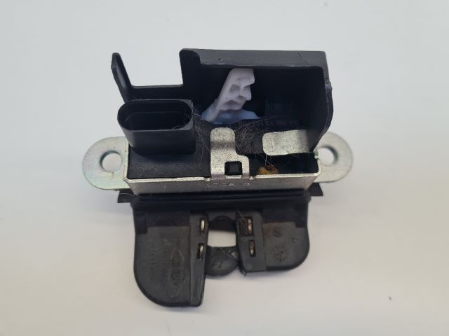 bontott VW POLO V Csomagtérajtó Zárszerkezet