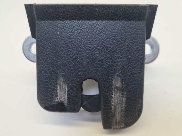 bontott VW POLO V Csomagtérajtó Zárszerkezet