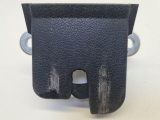 bontott VW POLO V Csomagtérajtó Zárszerkezet