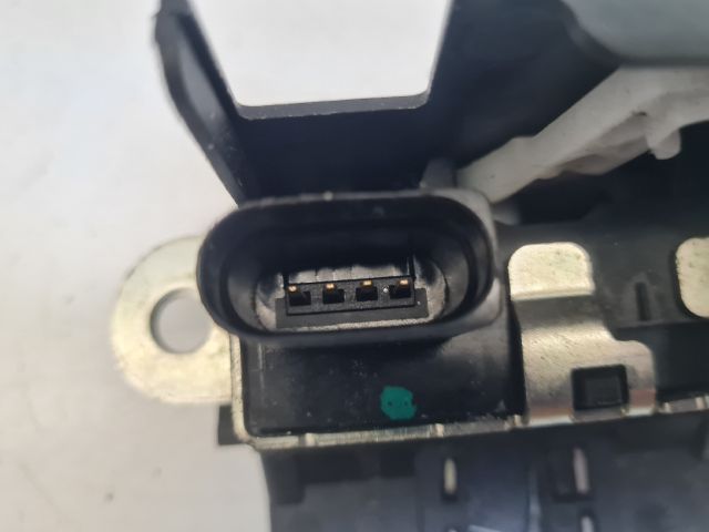 bontott VW POLO V Csomagtérajtó Zárszerkezet