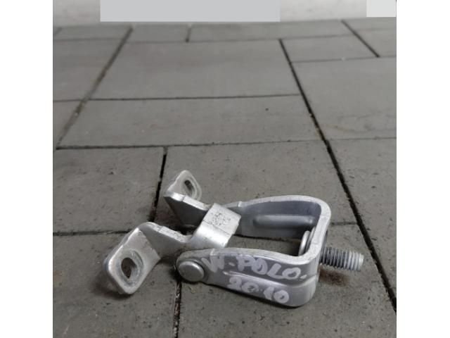 bontott VW POLO V Csomagtérajtó Zsanér