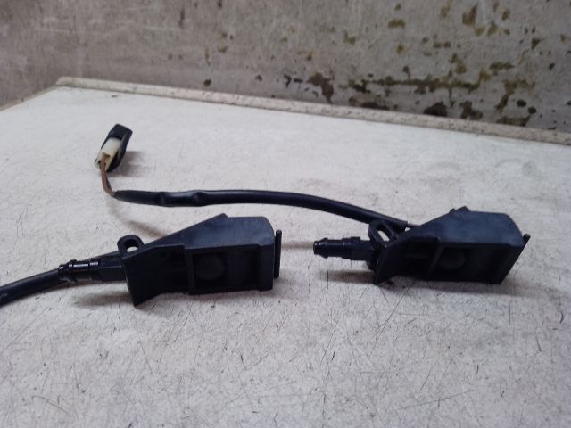 bontott VW POLO V Első Ablakmosó Fúvóka