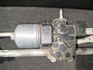 bontott VW POLO V Első Ablaktörlő Szerkezet Motorral