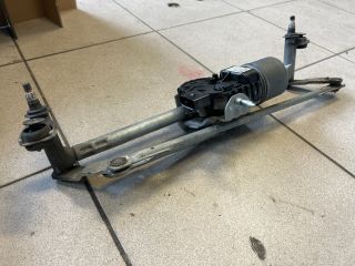 bontott VW POLO V Első Ablaktörlő Szerkezet Motorral