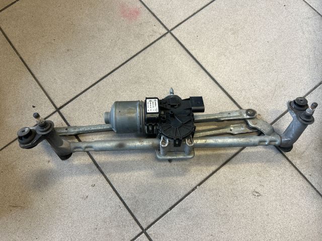 bontott VW POLO V Első Ablaktörlő Szerkezet Motorral