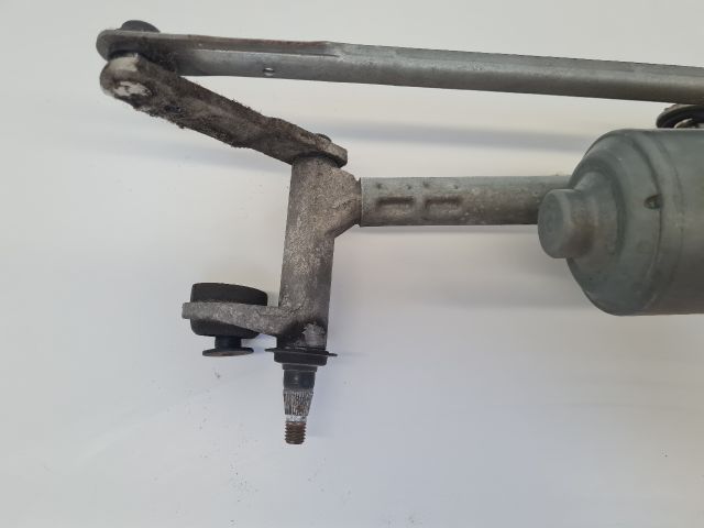 bontott VW POLO V Első Ablaktörlő Szerkezet Motorral