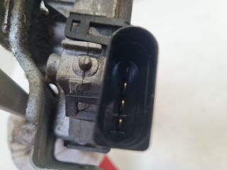 bontott VW POLO V Első Ablaktörlő Szerkezet Motorral