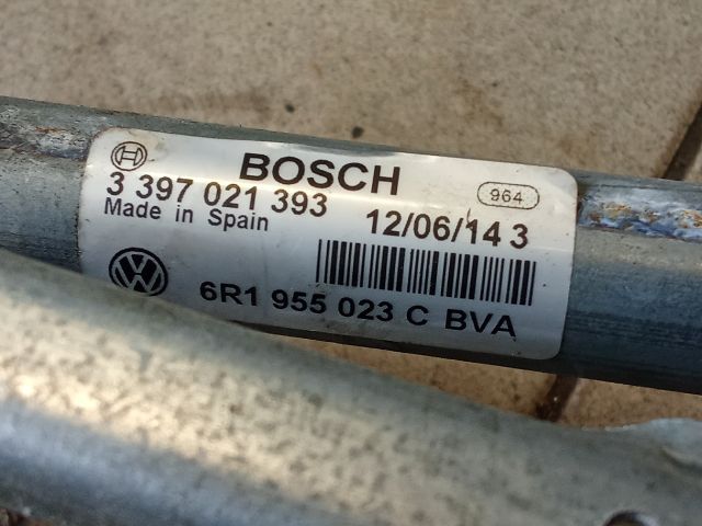 bontott VW POLO V Első Ablaktörlő Szerkezet Motorral