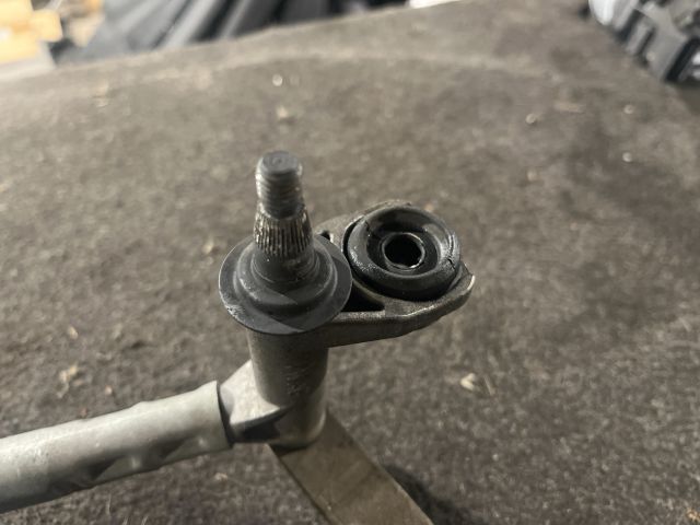 bontott VW POLO V Első Ablaktörlő Szerkezet Motorral