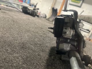 bontott VW POLO V Első Ablaktörlő Szerkezet Motorral