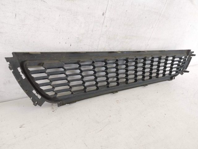 bontott VW POLO V Első Lökhárító Alsó Középső Díszrács