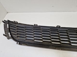 bontott VW POLO V Első Lökhárító Alsó Középső Díszrács