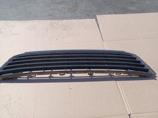 bontott VW POLO V Első Lökhárító Alsó Középső Díszrács