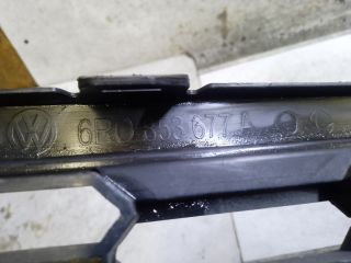 bontott VW POLO V Első Lökhárító Alsó Középső Díszrács