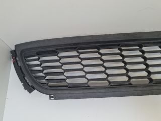 bontott VW POLO V Első Lökhárító Alsó Középső Díszrács