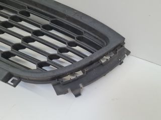 bontott VW POLO V Első Lökhárító Alsó Középső Díszrács