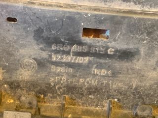 bontott VW POLO V Első Lökhárító (Részeivel)