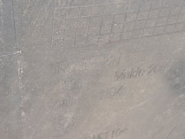 bontott VW POLO V Első Lökhárító (Részeivel)