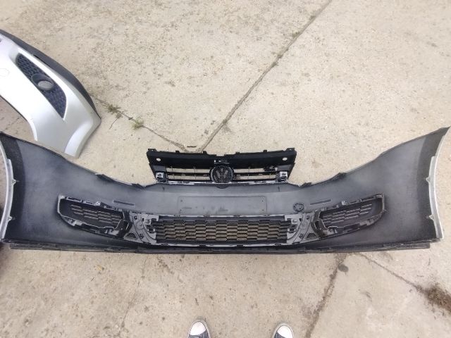 bontott VW POLO V Első Lökhárító (Részeivel)