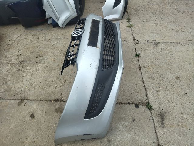 bontott VW POLO V Első Lökhárító (Részeivel)