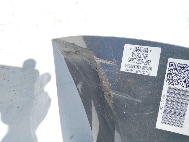 bontott VW POLO V Első Lökhárító (Üresen)