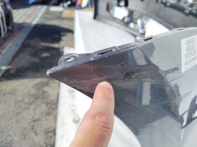 bontott VW POLO V Első Lökhárító (Üresen)