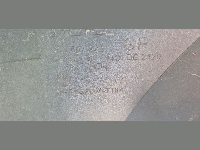 bontott VW POLO V Első Lökhárító (Üresen)