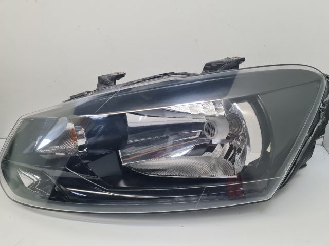 bontott VW POLO V Fényszóró Pár