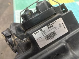 bontott VW POLO V Fényszóró Pár