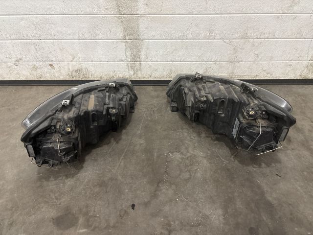 bontott VW POLO V Fényszóró Pár