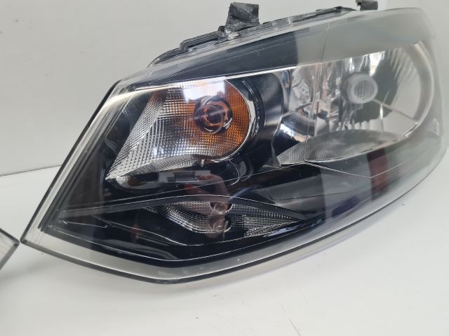 bontott VW POLO V Fényszóró Pár