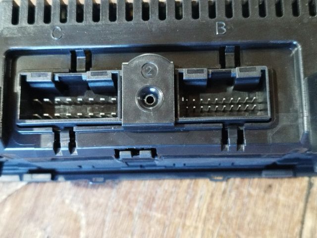 bontott VW POLO V Fűtéskapcsoló (digit klímás)