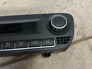 bontott VW POLO V Fűtéskapcsoló (digit klímás)