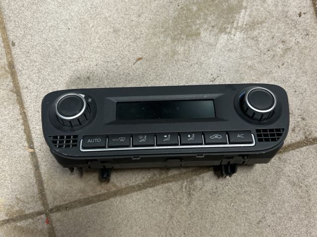 bontott VW POLO V Fűtéskapcsoló (digit klímás)