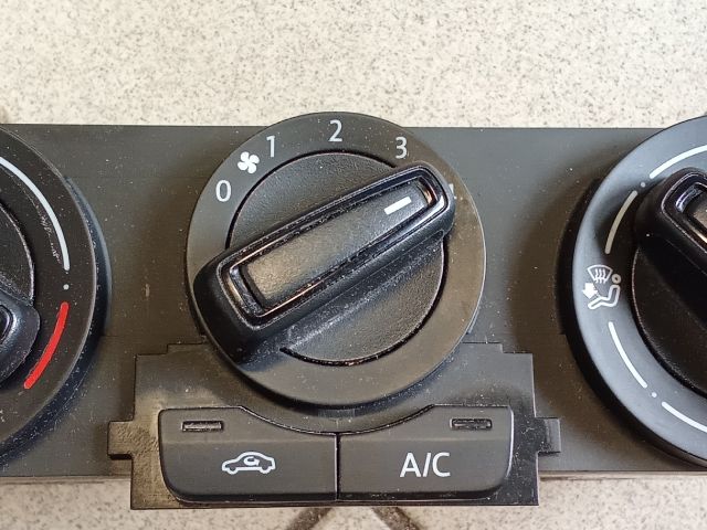 bontott VW POLO V Fűtéskapcsoló (manuális klímás)