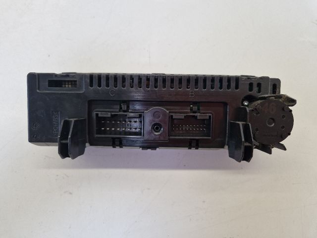 bontott VW POLO V Fűtéskapcsoló (manuális klímás)