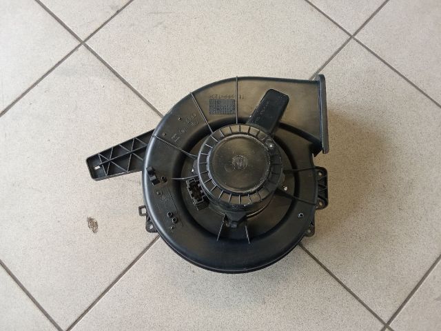 bontott VW POLO V Fűtőmotor (Klímás)