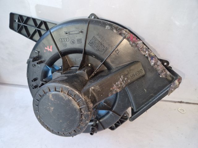 bontott VW POLO V Fűtőmotor (Klímás)