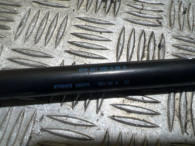 bontott VW POLO V Gázrugós Kitámasztó Teleszkóp Csomagtérajtó Bal