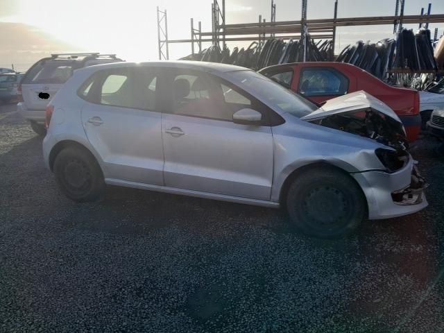 bontott VW POLO V Gázrugós Kitámasztó Teleszkóp Pár Csomagtérajtó