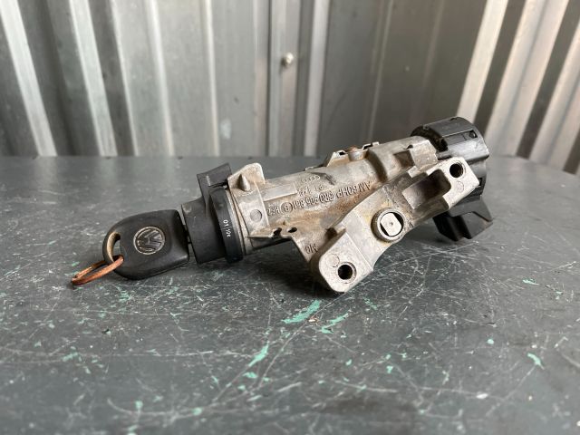 bontott VW POLO V Gyújtáskapcsoló