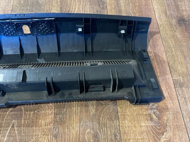 bontott VW POLO V Hátfal Burkolat