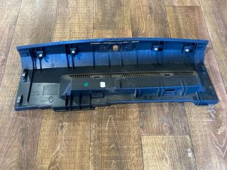 bontott VW POLO V Hátfal Burkolat