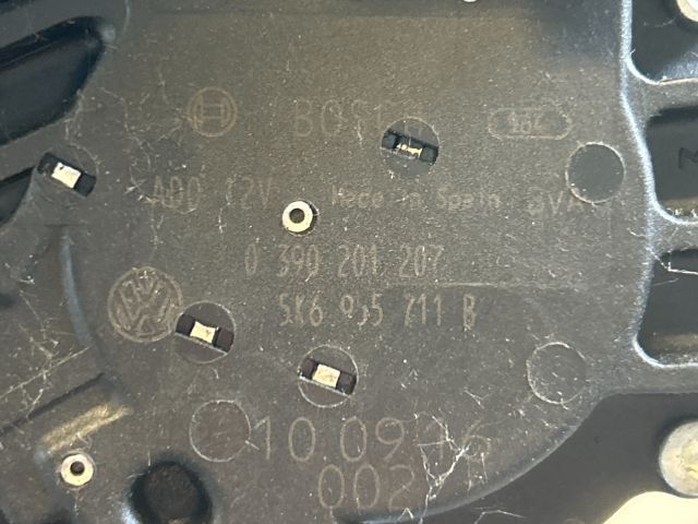 bontott VW POLO V Hátsó Ablaktörlő Motor