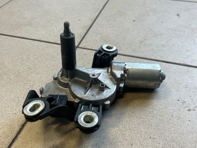 bontott VW POLO V Hátsó Ablaktörlő Motor