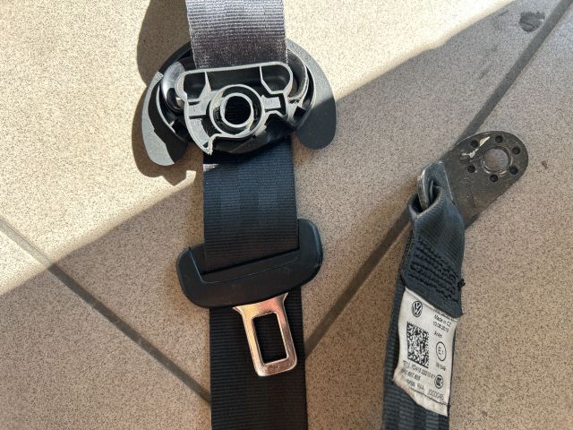 bontott VW POLO V Hátsó Biztonsági Öv Szett