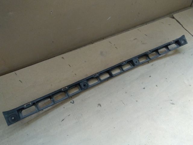 bontott VW POLO V Hátsó középső Lökhárító Tartó (Műanyag)