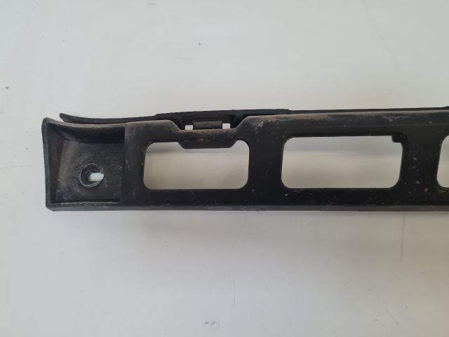 bontott VW POLO V Hátsó középső Lökhárító Tartó (Műanyag)