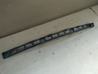 bontott VW POLO V Hátsó középső Lökhárító Tartó (Műanyag)