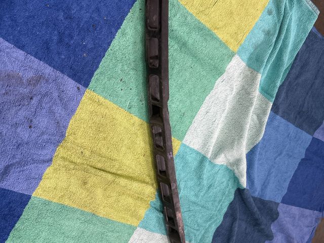 bontott VW POLO V Hátsó középső Lökhárító Tartó (Műanyag)